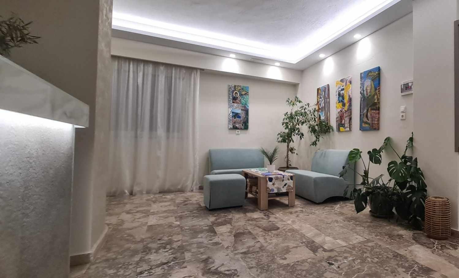 Luis Apartments 马斯蒂查里 外观 照片